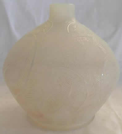 R. Lalique Plumes Vase