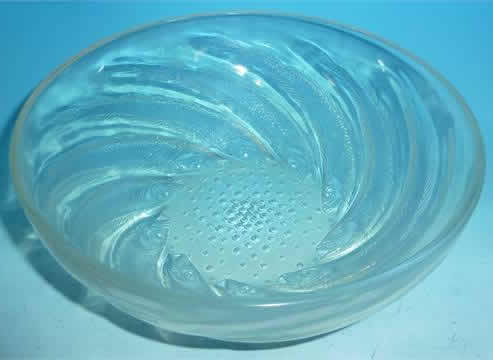 R. Lalique Poissons Coupe