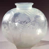 R. Lalique Poissons Vase