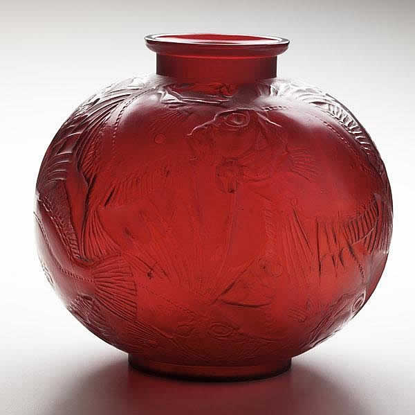 R. Lalique Poissons Vase