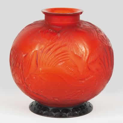 R. Lalique Poissons Vase