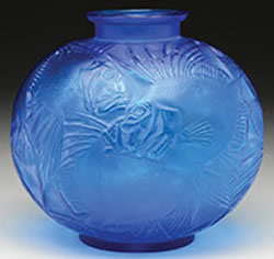 R. Lalique Poissons Vase