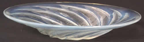 Rene Lalique Poissons Opalescent Bowl 