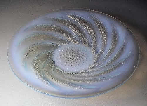 Rene Lalique Poissons Opalescent Bowl 