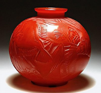 R. Lalique Poissons Vase
