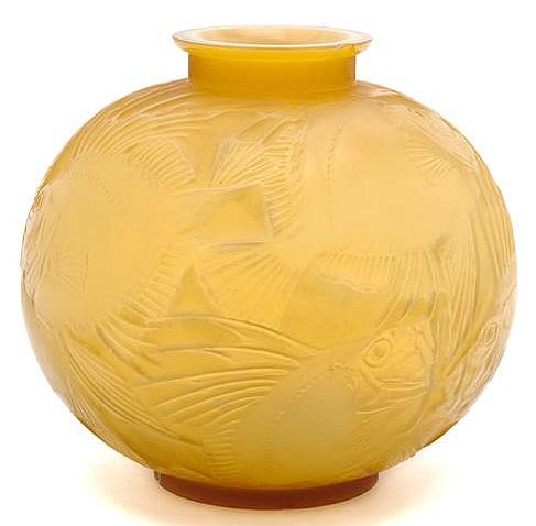 R. Lalique Poissons Vase