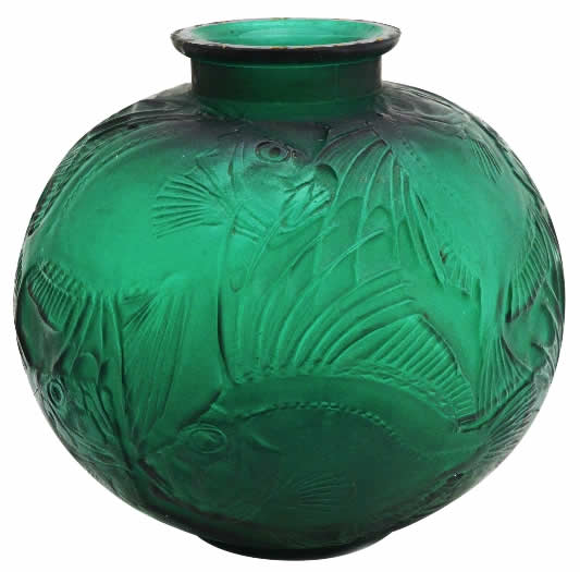 R. Lalique Poissons Vase
