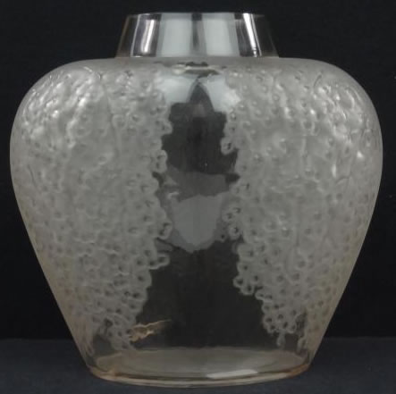 R. Lalique Poivre Vase