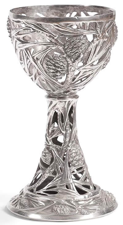 R. Lalique Pommes De Pin Chalice