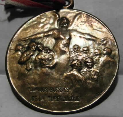 R. Lalique POUR LES BLESSES DE LA TUBERCULOSE Pendant