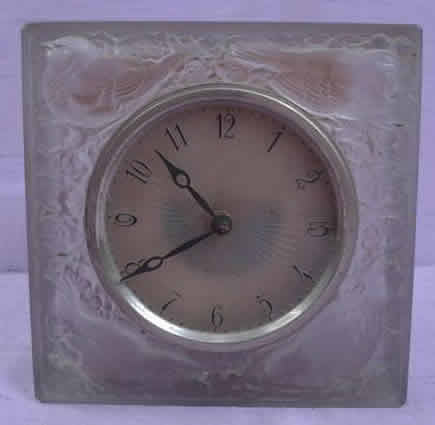R. Lalique Quatre Moineaux Du Japon Table Clock