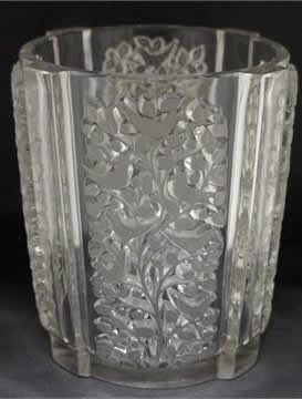 R. Lalique Quatre Panneaux Vase