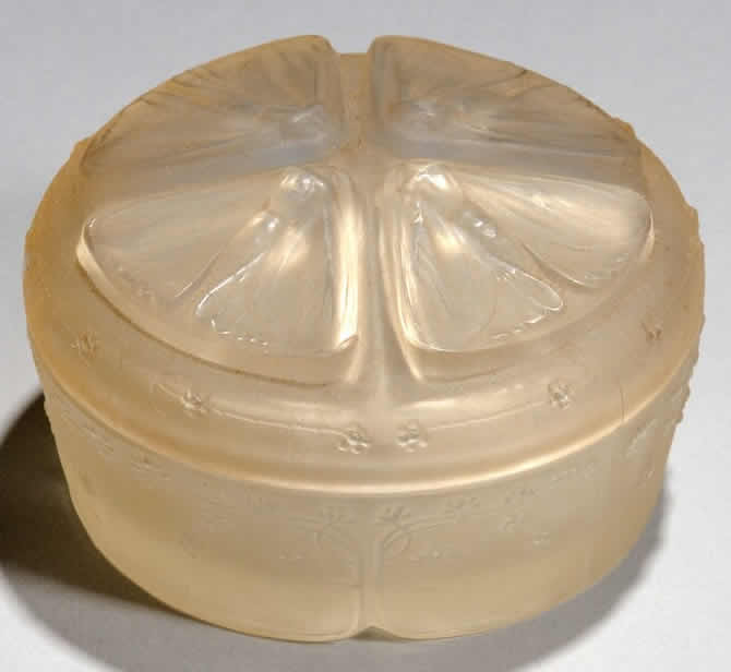 R. Lalique Quatre Papillons Box