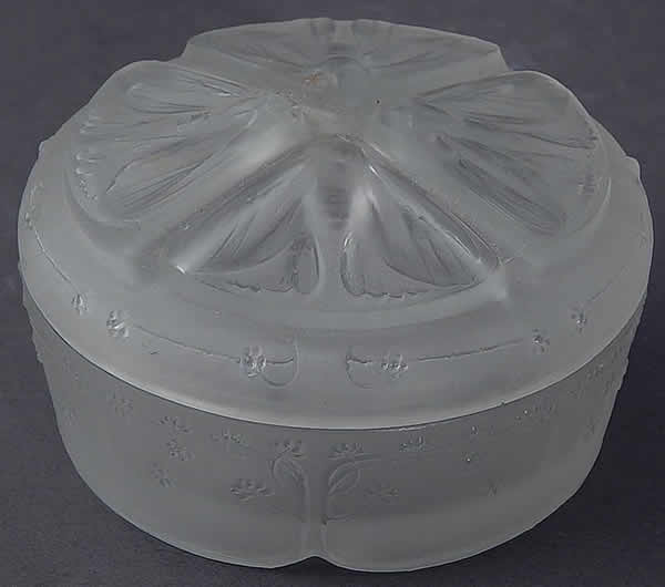 R. Lalique Quatre Papillons Covered Box