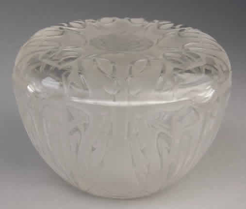 R. Lalique Quatre Scarabees Box