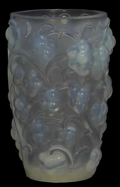 R. Lalique Raisins Vase
