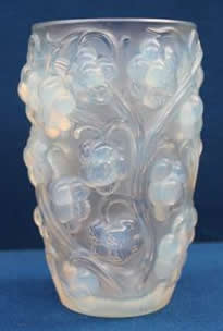 R. Lalique Raisins Vase