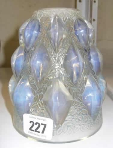 R. Lalique Rampillon Vase