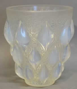 R. Lalique Rampillon Vase