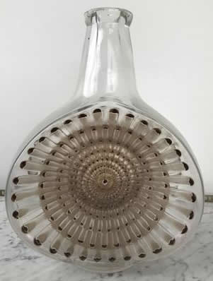 R. Lalique Reine Marguerite Decanter