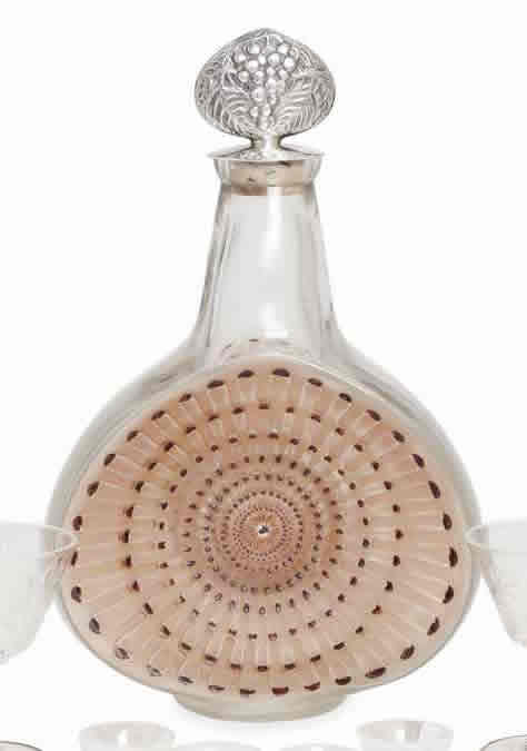 R. Lalique Reine Marguerite-3 Decanter