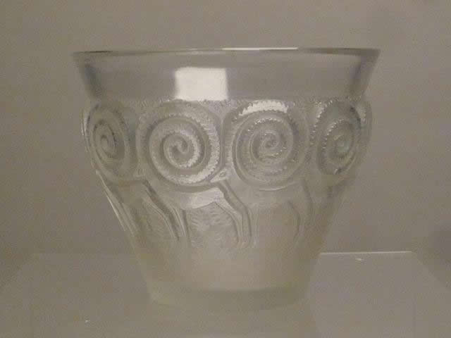 R. Lalique Rennes Vase