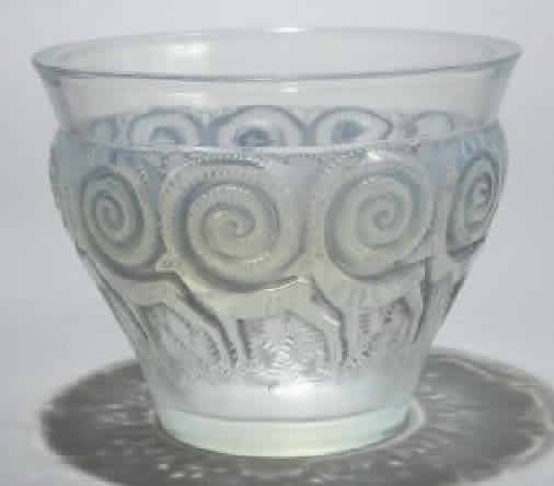R. Lalique Rennes Vase