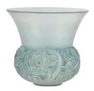R. Lalique Renoncules Vase