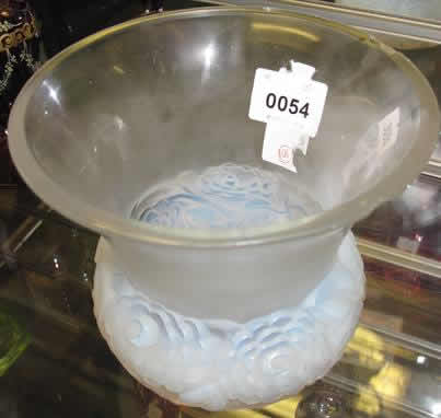 R. Lalique Renoncules Vase