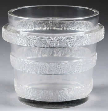 R. Lalique Ricquewihr Vase