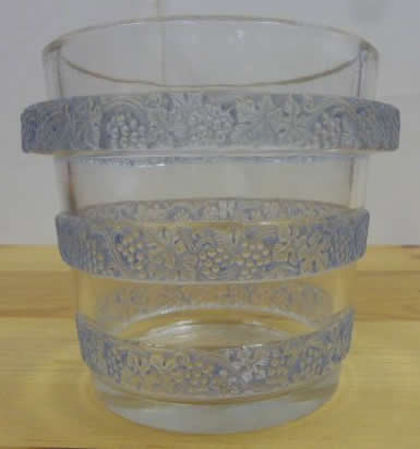 R. Lalique Ricquewihr Vase