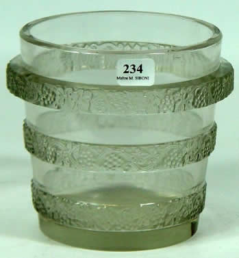 R. Lalique Ricquewihr Vase