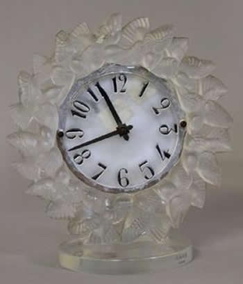 R. Lalique Roitelets Clock