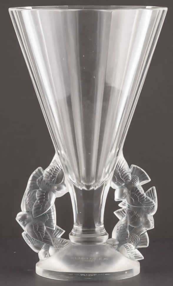 R. Lalique Roitelets Vase