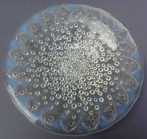 R. Lalique Roscoff Opalescent Bowl