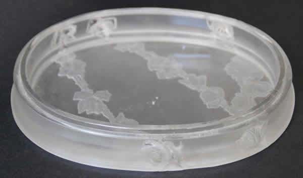 R. Lalique Roses In Relief Box Bottom
