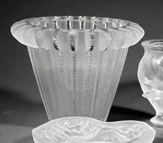 R. Lalique Royat Vase