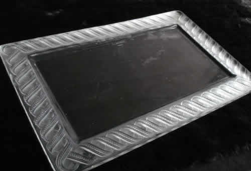 R. Lalique Rubans Tray
