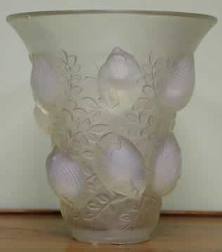 R. Lalique Saint-Francois Vase