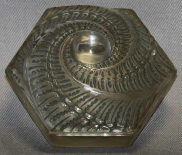 R. Lalique Saint-Nectaire Box