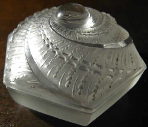 R. Lalique Saint Nectaire Box