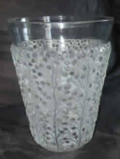 R. Lalique Saint-Tropez Vase