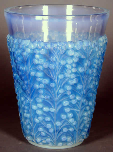 R. Lalique Saint Tropez Vase