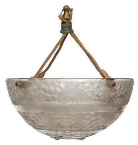 R. Lalique Saint-Vincent Light Shade