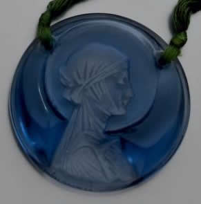 R. Lalique Sainte-Odile Pendant