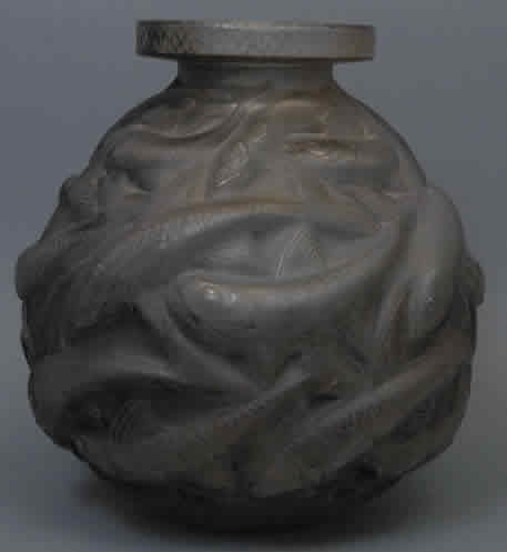R. Lalique Salmonides Vase