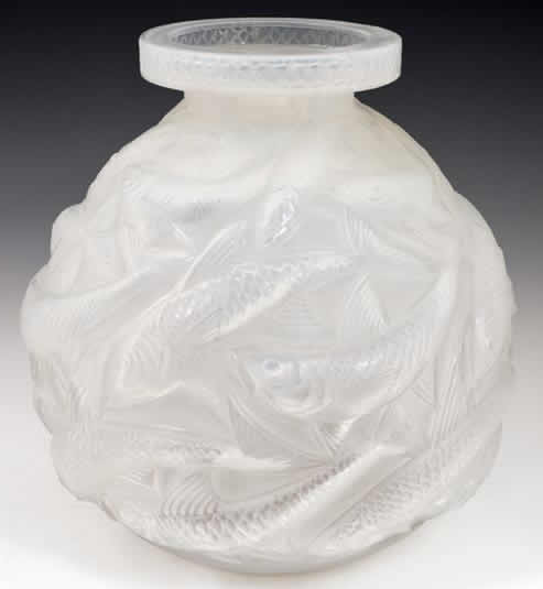 R. Lalique Salmonides Vase