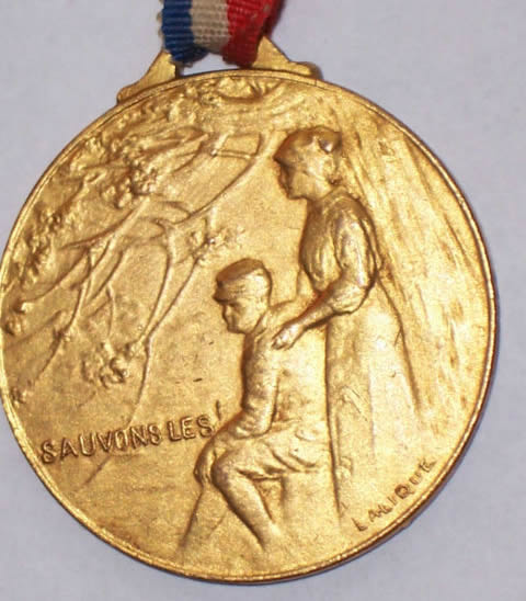 Rene Lalique Sauvons Les Pendant