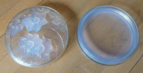 R. Lalique Six Dahlias Box