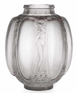 R. Lalique Six Figurines Et Masques Vase